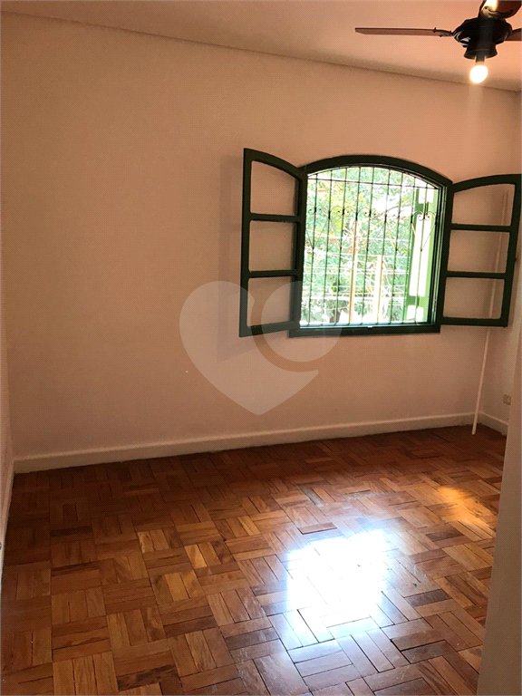 Sobrado à venda com 3 quartos, sendo 1 suíte, em Brooklin, São Paulo, SP