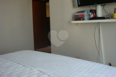 Apartamento à venda com 4 suítes em Vila Andrade, São Paulo, SP