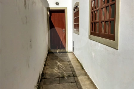 Sobrado à venda com 5 quartos, sendo 1 suíte, em Vila Esperia Ou Giglio, Atibaia, SP