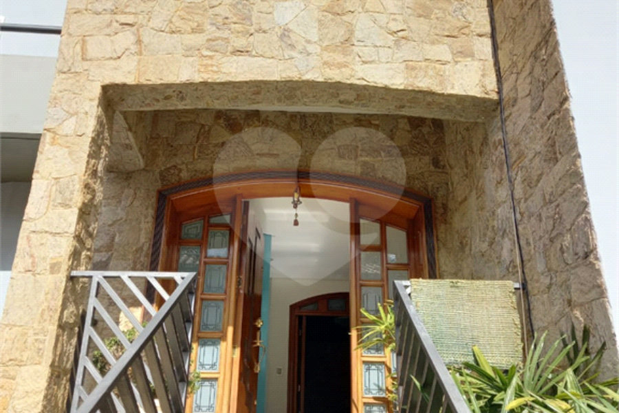 Casa à venda com 4 suítes no condomínio Bibi II, São Paulo - SP