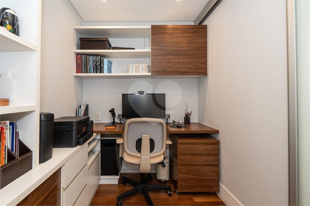 Apartamento à venda com 3 suítes em Sumarezinho, São Paulo, SP