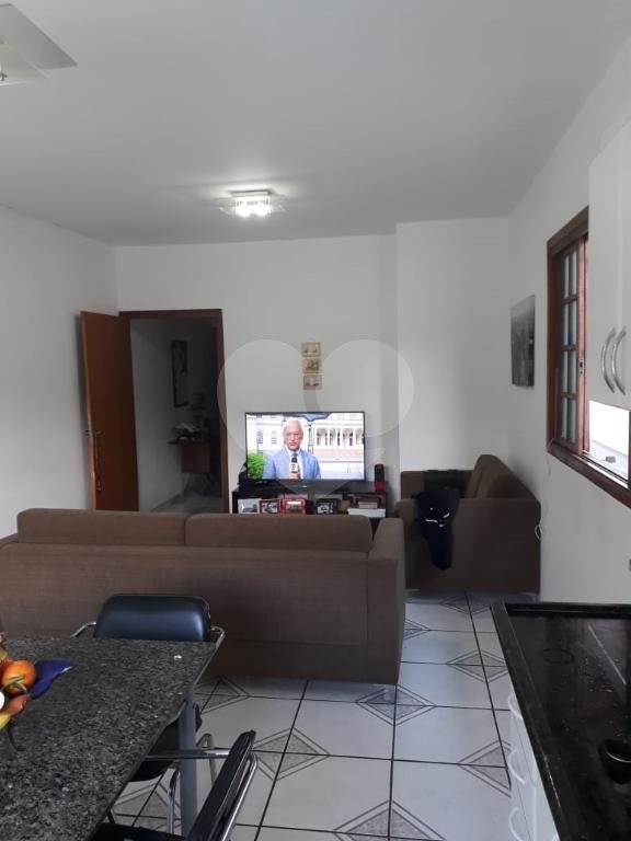 Casa à venda com 2 quartos em Vila Vitório Mazzei, São Paulo, SP