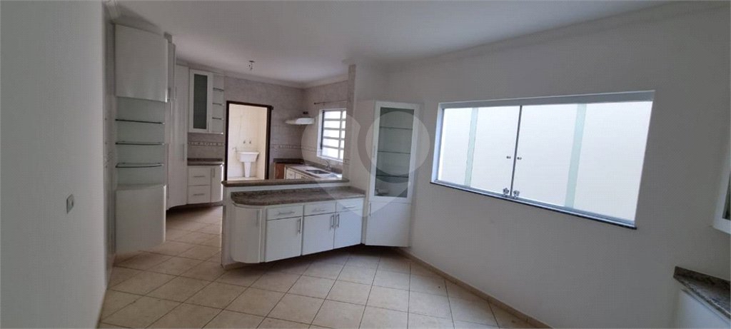 Sobrado à venda com 3 suítes em Vila Nair, São Paulo, SP