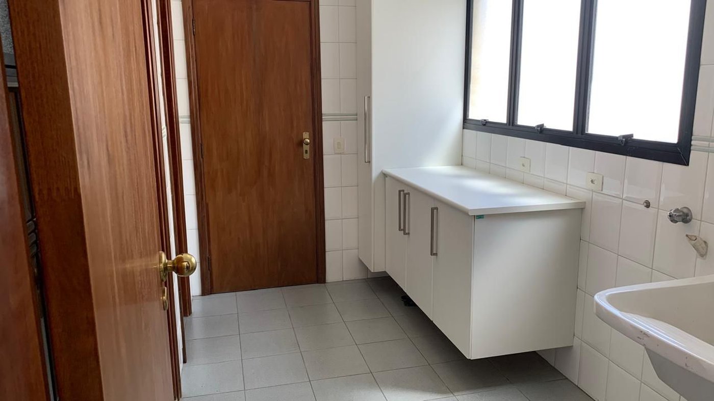 Apartamento com 4 dormitórios à venda, 232 m² por R$ 1.590.000,00 - Boqueirão - Santos/SP