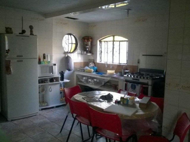 Casa à venda com 4 quartos, sendo 1 suíte,  em Santana, São Paulo, SP