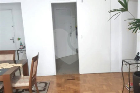 Apartamento à venda com 2 quartos, sendo 1 suíte,  em Barra Funda, São Paulo, SP