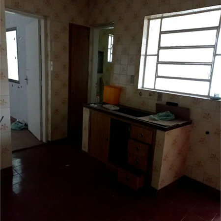 Sobrado à venda com 3 quartos, sendo 1 suíte, em Vila Lageado, São Paulo, SP