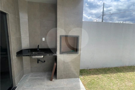 Casa à venda com 2 quartos, sendo 1 suíte, no condomínio Parque Guará, Rio de Janeiro - RJ