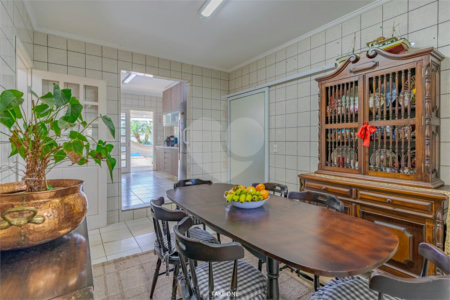 Casa à venda com 4 suítes no condomínio Vinhas da Vista Alegre - Lado Sede, Vinhedo - SP