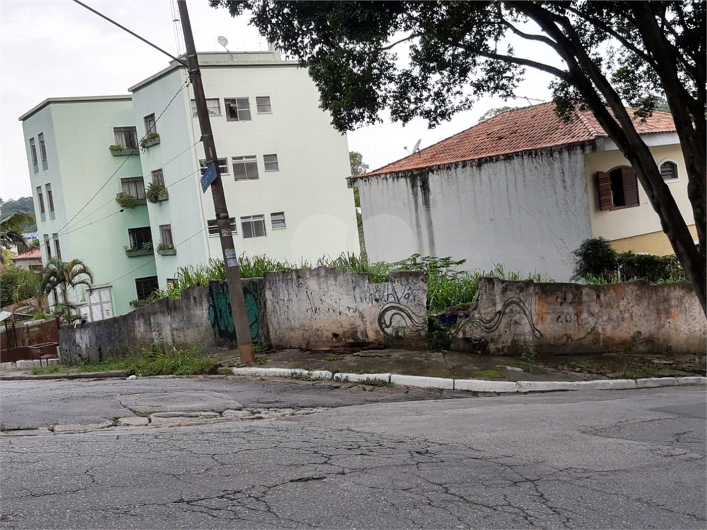 Terreno à venda com 1 quarto em Tremembé, São Paulo, SP