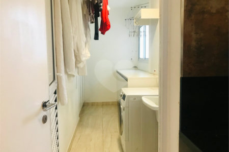 Apartamento à venda com 3 quartos, sendo 2 suítes,  no Centro, São Bernardo do Campo, SP