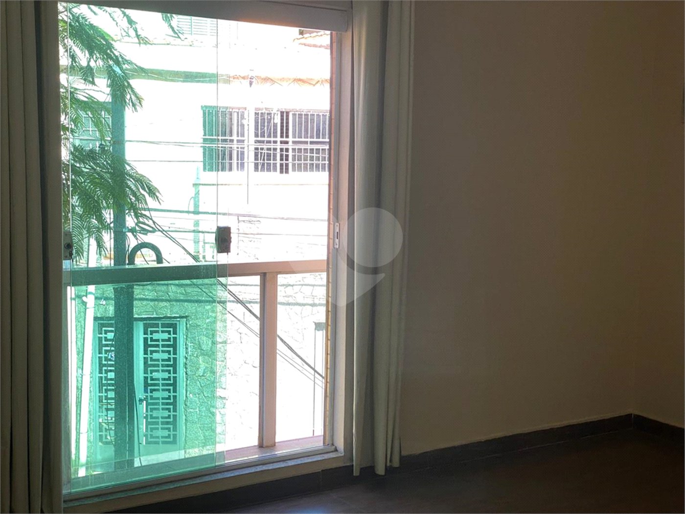 Casa à venda com 3 quartos, sendo 1 suíte, em Santana, São Paulo, SP