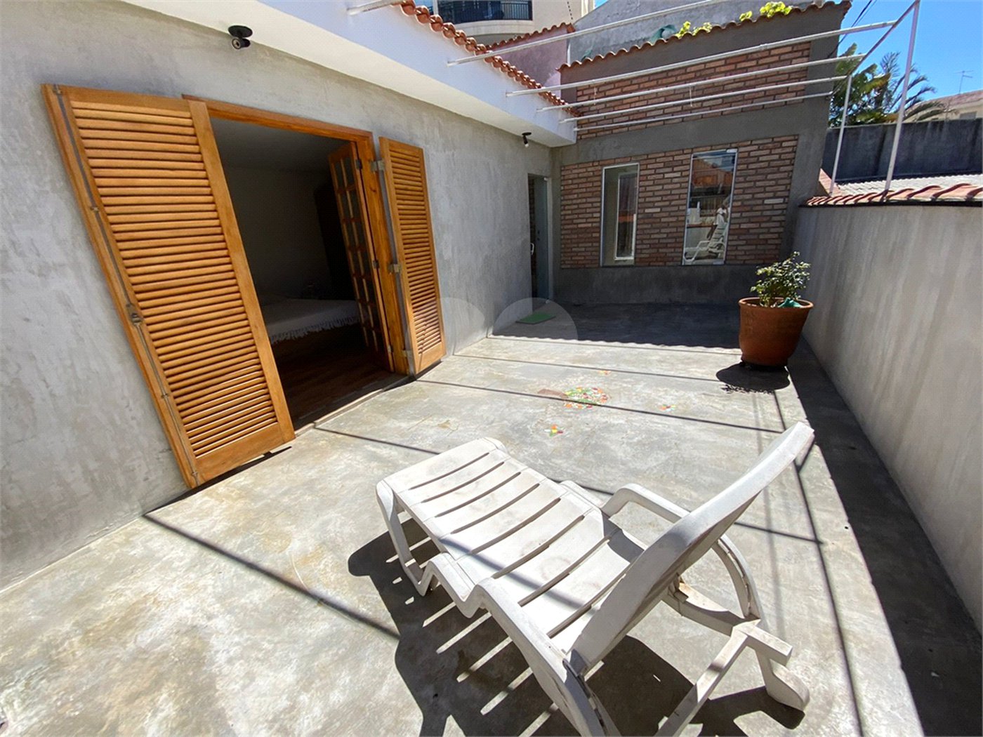 Sobrado à venda com 4 quartos, sendo 2 suítes, em Vila Maria Alta, São Paulo, SP