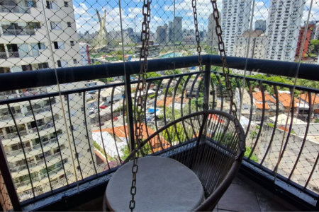 Apartamento à venda com 3 quartos, sendo 2 suítes, em Real Parque, São Paulo, SP
