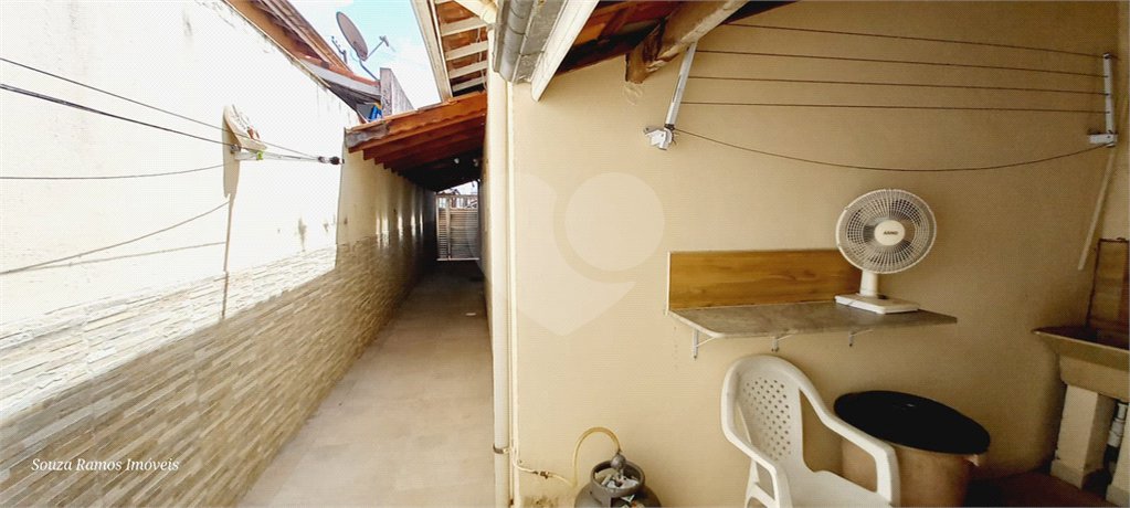Casa à venda com 2 quartos em Vila Ursulina, Itaquaquecetuba, SP