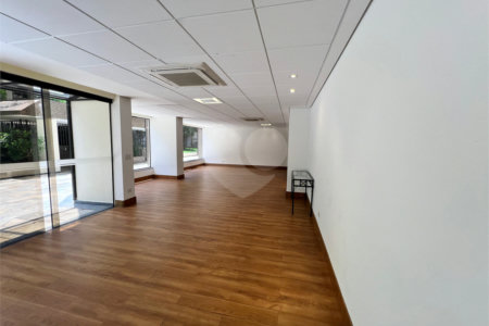 Apartamento à venda com 4 quartos, sendo 3 suítes, em Itaim Bibi, São Paulo, SP
