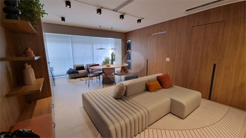 Apartamento à venda com 1 suíte em Indianópolis, São Paulo, SP