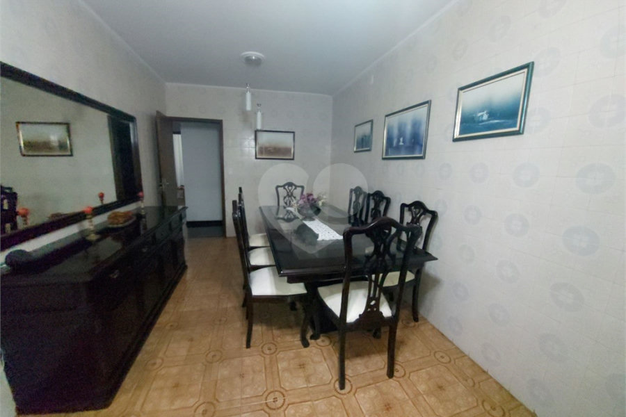 Sobrado à venda com 3 quartos, sendo 1 suíte, em Tremembé, São Paulo, SP