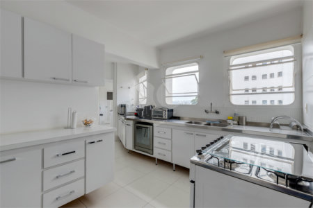 Apartamento à venda com 3 quartos, sendo 1 suíte,  em Granja Julieta, São Paulo, SP