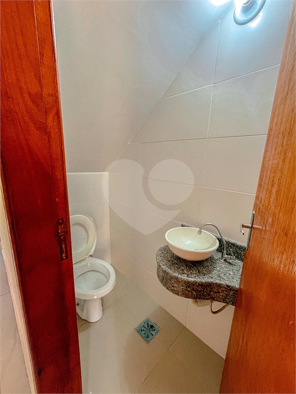 Casa à venda com 4 quartos, sendo 1 suíte, no condomínio Imperial Santa Cruz, Rio de Janeiro - RJ