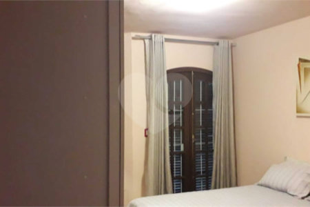 Casa à venda com 3 quartos, sendo 1 suíte, em Vila Gustavo, São Paulo, SP