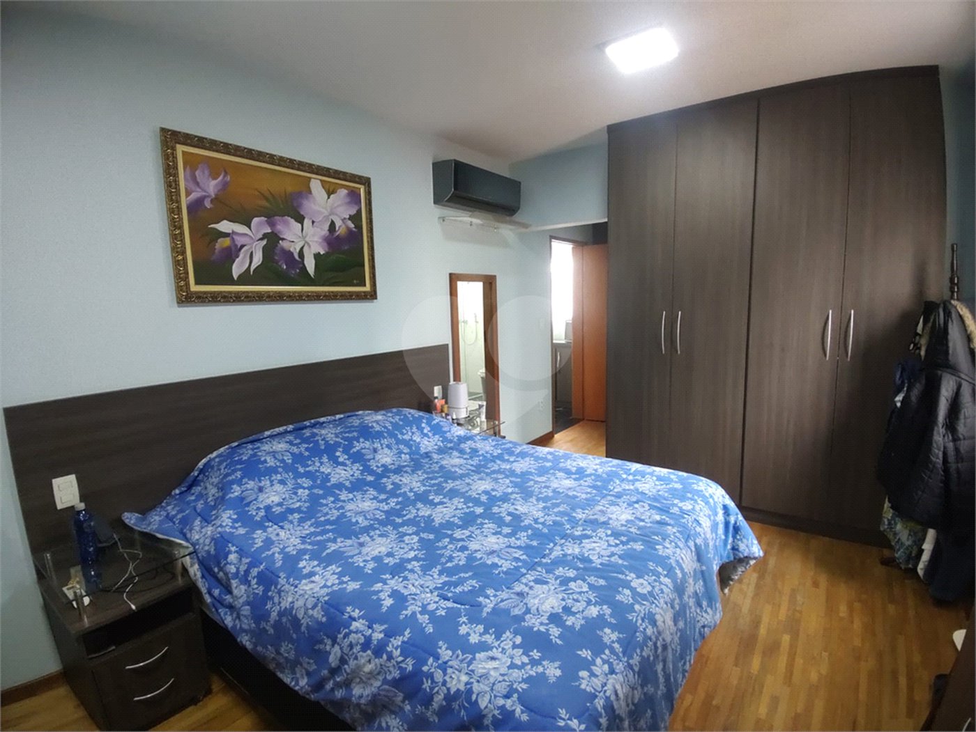 Casa à venda com 2 suítes no condomínio Morada das Hortênsias, São Paulo - SP