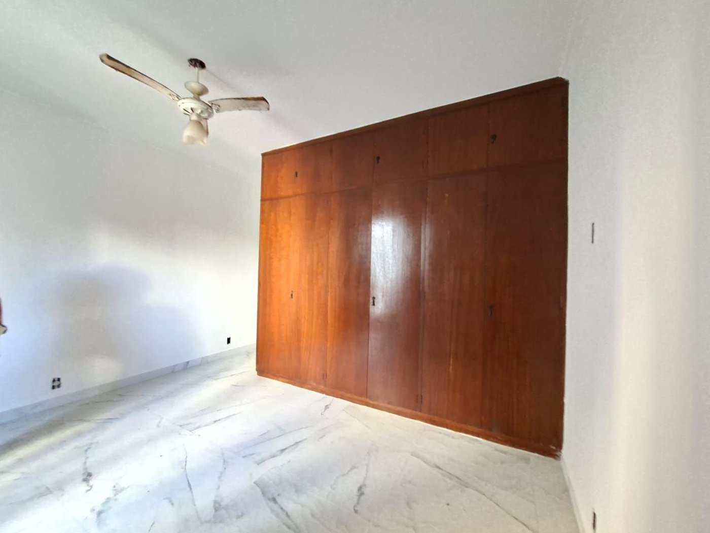 Apartamento com 2 dormitórios para alugar, 113 m² por R$ 8.000,00/mês - Gonzaga - Santos/SP