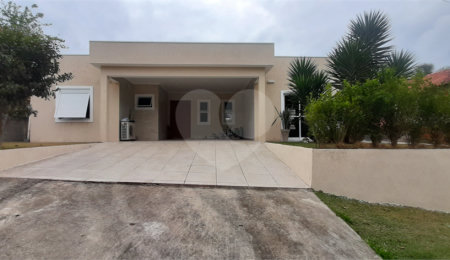 Casa à venda com 3 suítes no condomínio Alpes de Mairiporã, Mairiporã - SP