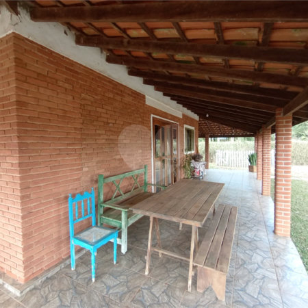 Casa à venda com 3 quartos, sendo 1 suíte,  em Estância Conceição, Itapetininga, SP
