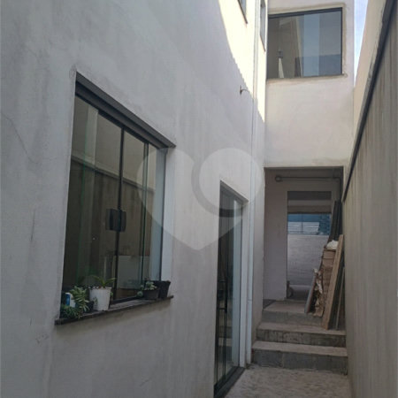 Casa à venda com 2 quartos, sendo 1 suíte, em Jardim Casa Branca, Suzano, SP