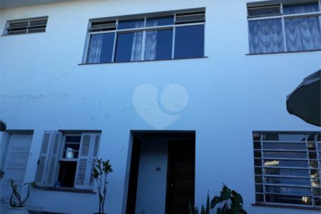 Casa à venda com 4 quartos, sendo 2 suítes, em Vila Paulicéia, São Paulo, SP
