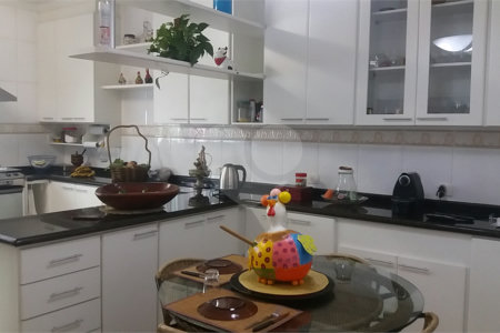 Sobrado à venda com 3 suítes em Jardim Franca, São Paulo, SP