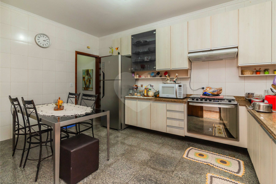 Casa à venda com 3 quartos, sendo 1 suíte, em Horto Florestal, São Paulo, SP