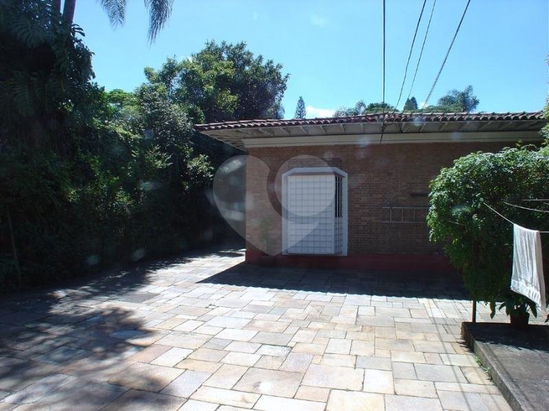 Casa à venda com 4 quartos, sendo 1 suíte, em Brooklin Velho, São Paulo, SP