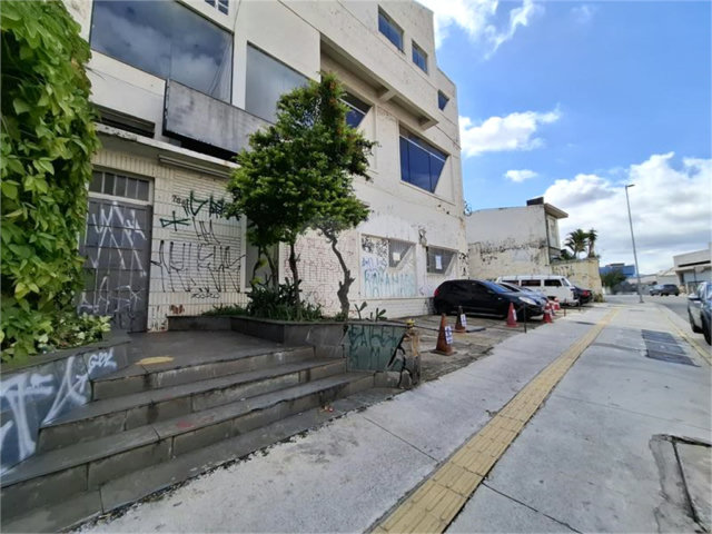 Prédio à venda em Imirim, São Paulo, SP
