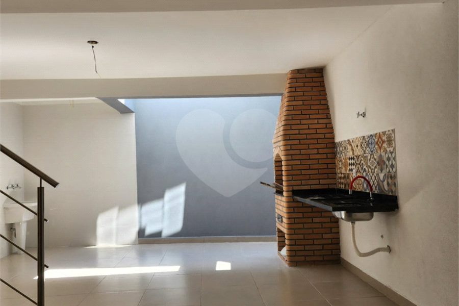 Casa à venda com 2 suítes no condomínio Palmas, São Paulo - SP