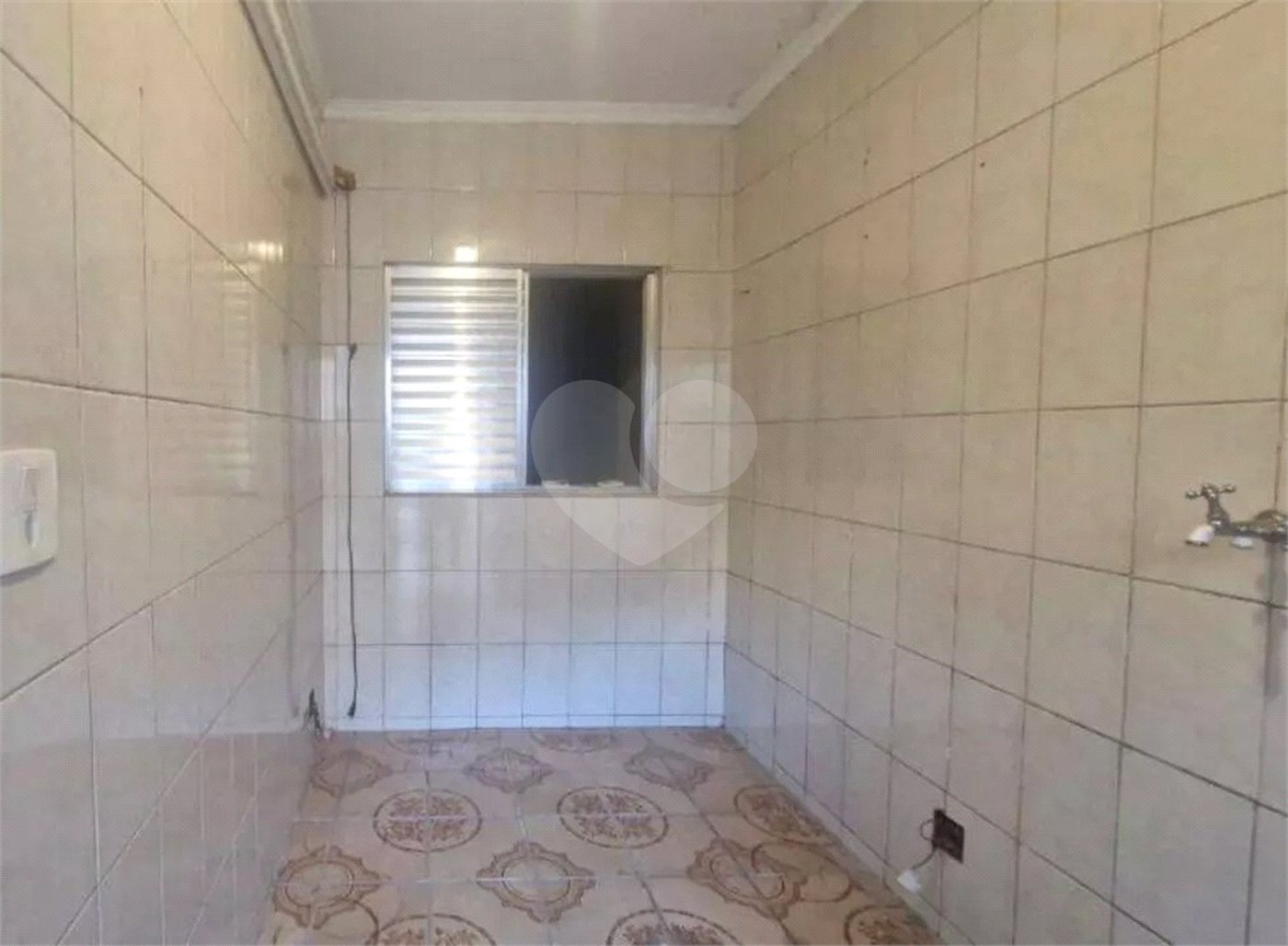 Sobrado à venda com 8 quartos em Vila Guarani, São Paulo, SP