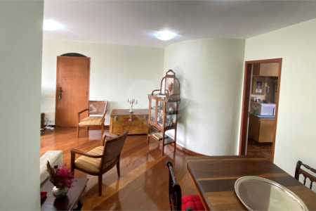 Cobertura à venda com 3 quartos, sendo 1 suíte,  em Brooklin Paulista, São Paulo, SP