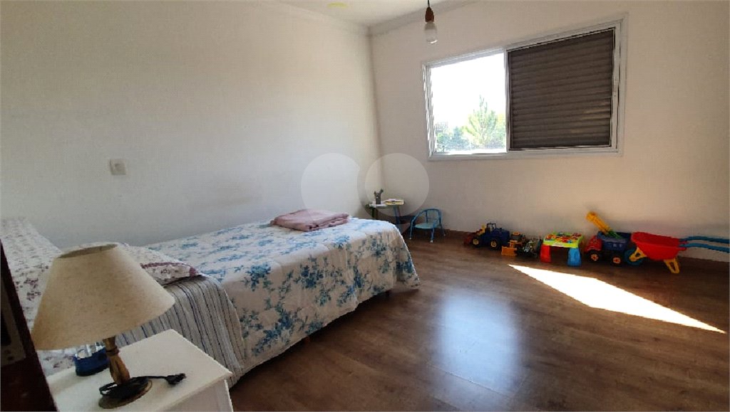 Chácara à venda com 4 quartos, sendo 1 suíte, em Vista Alegre, Vinhedo, SP