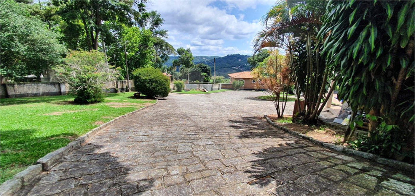 Chácara à venda com 2 quartos em Luiz Fagundes, Mairiporã, SP