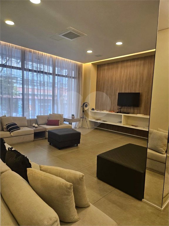 Apartamento à venda com 2 quartos, sendo 1 suíte,  em Pinheiros, São Paulo, SP