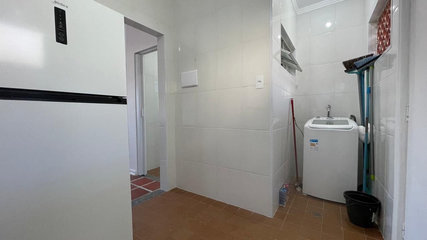 Kitnet com 1 dormitório à venda, 36 m² por R$ 215.000,00 - Centro - São Vicente/SP