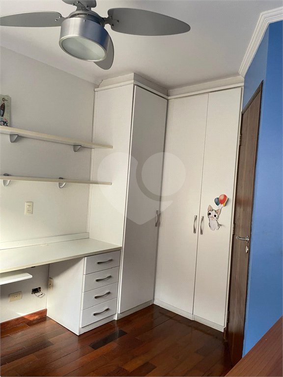 Casa à venda com 3 quartos, sendo 1 suíte, no condomínio Residencial Via Veneto, São Paulo - SP