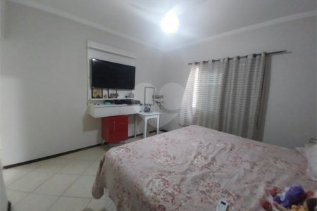 Casa Térrea Disponível para Locação e Venda no Condomínio Vilaggio Capriccio
