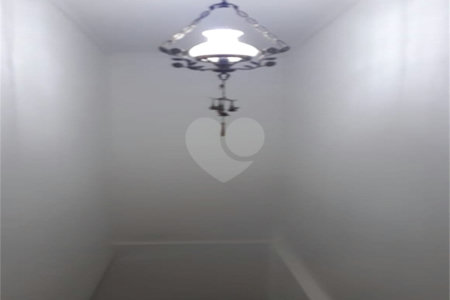 Sobrado à venda com 2 quartos em Vila dos Remédios, São Paulo, SP