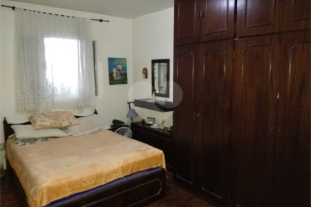 Casa Térrea à venda com 3 quartos em Parque Residencial Julia, São Paulo, SP