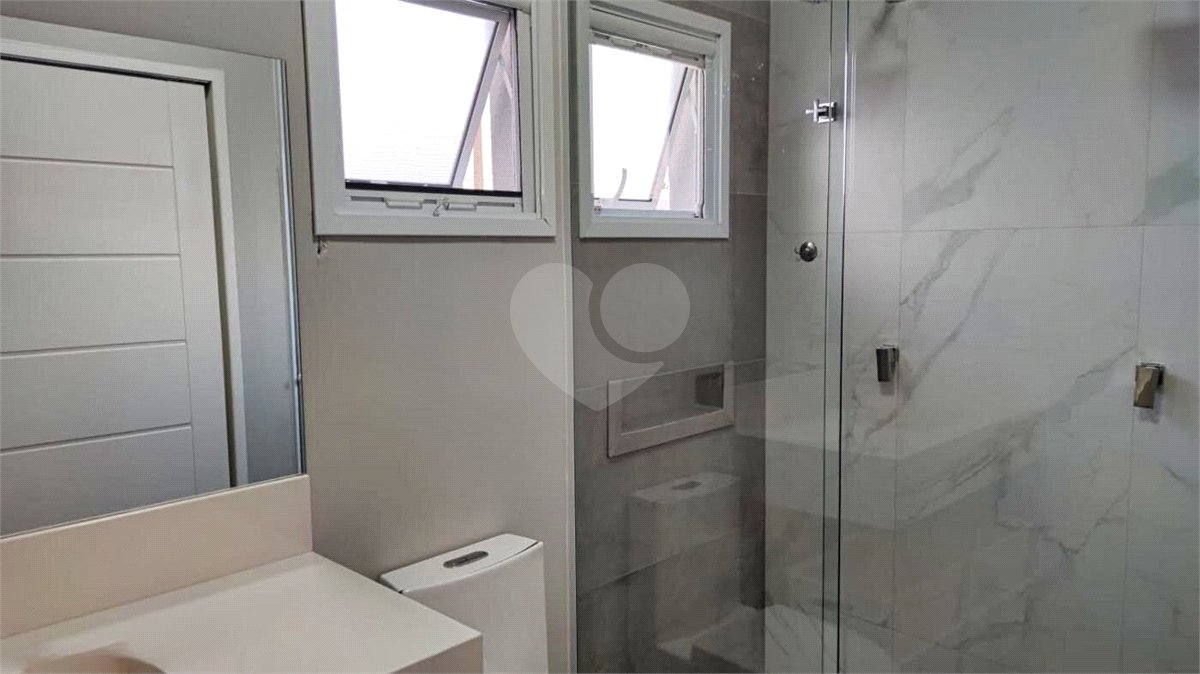 Casa à venda ou para alugar com 3 suítes no condomínio Residencial Helvétia Park, Indaiatuba - SP