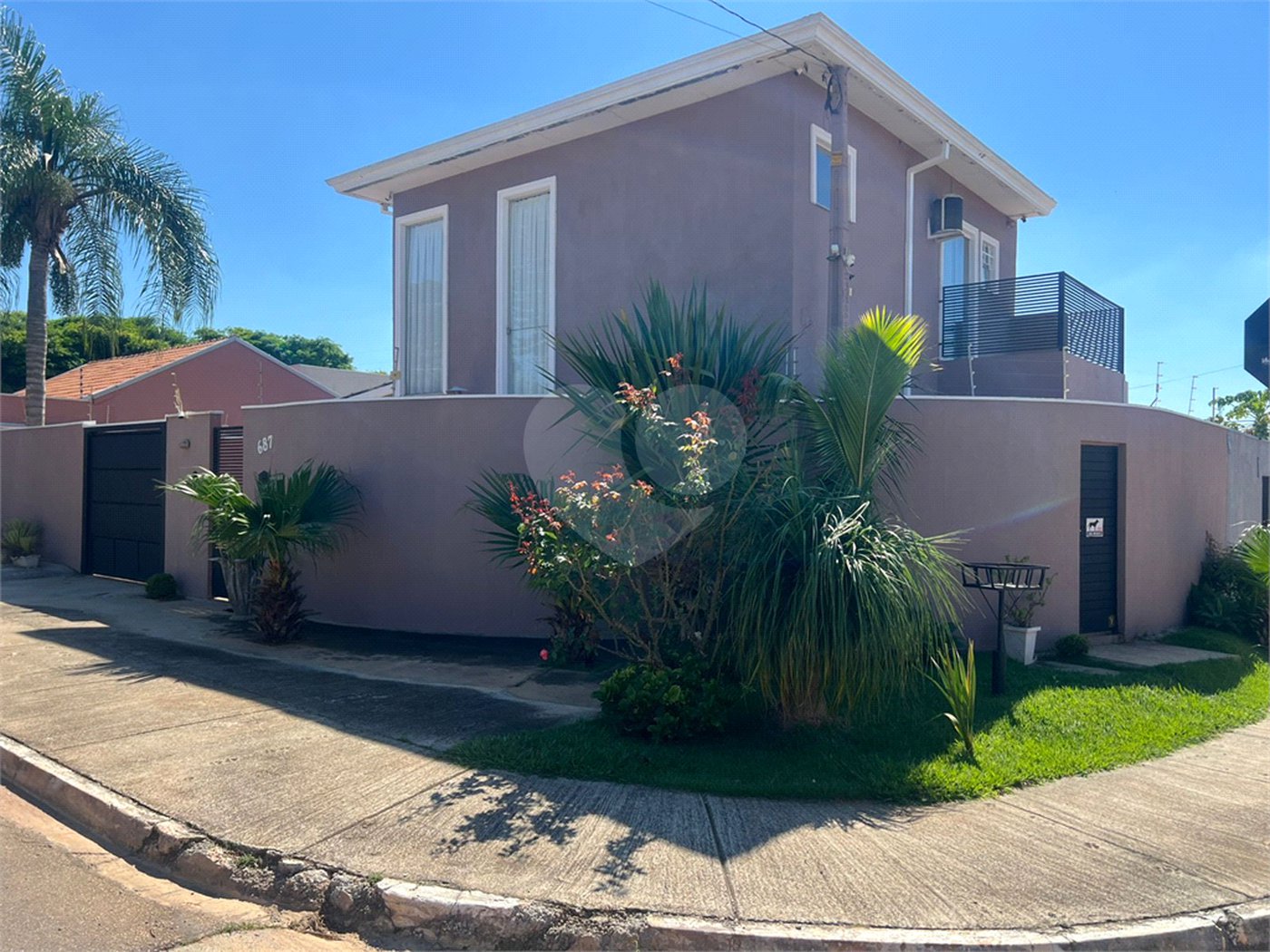 Casa à venda com 2 quartos, sendo 1 suíte,  em Estância Conceição, Itapetininga, SP