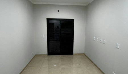 Casa à venda com 3 quartos, sendo 1 suíte,  em Santos Dumont, Três Lagoas, MS