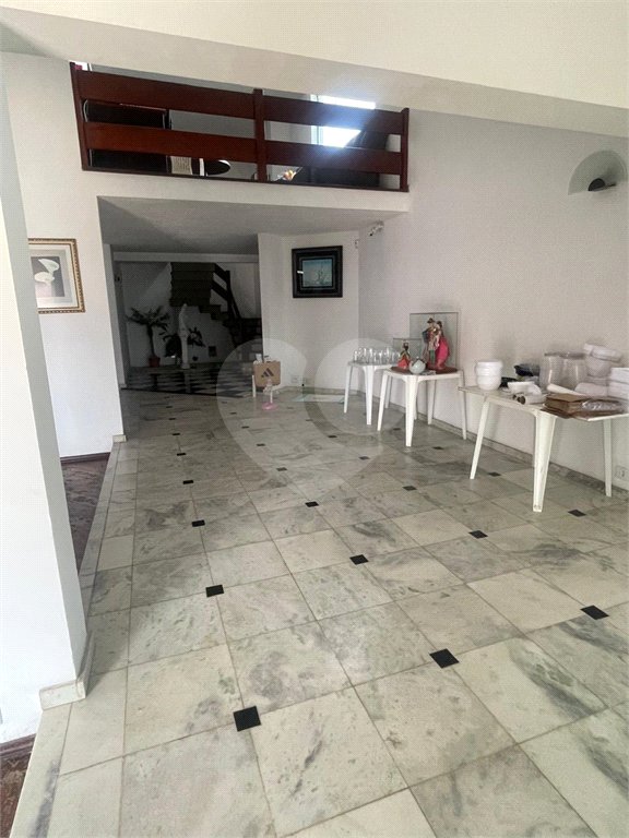 Sobrado à venda com 3 quartos, sendo 1 suíte,  em Jardim Armênia, Mogi das Cruzes, SP